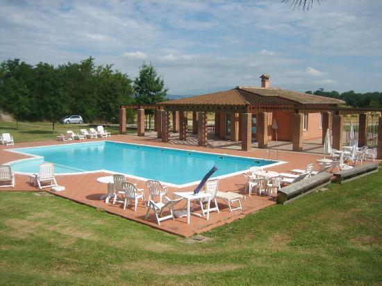 Villetta a schiera in  Vendita  a Arezzo    165 mq  foto 8