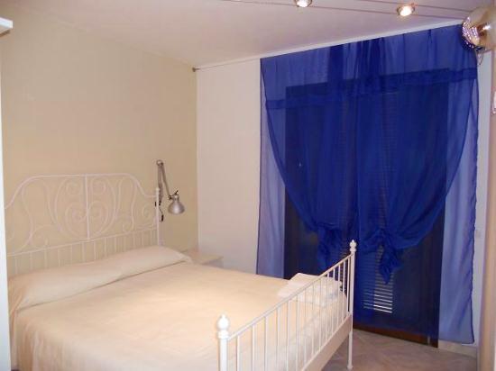 Appartamento in  Vendita  a La Maddalena    53 mq  foto 5