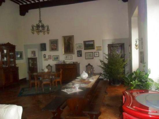 Villa in  Vendita  a Montepulciano    1150 mq  foto 2