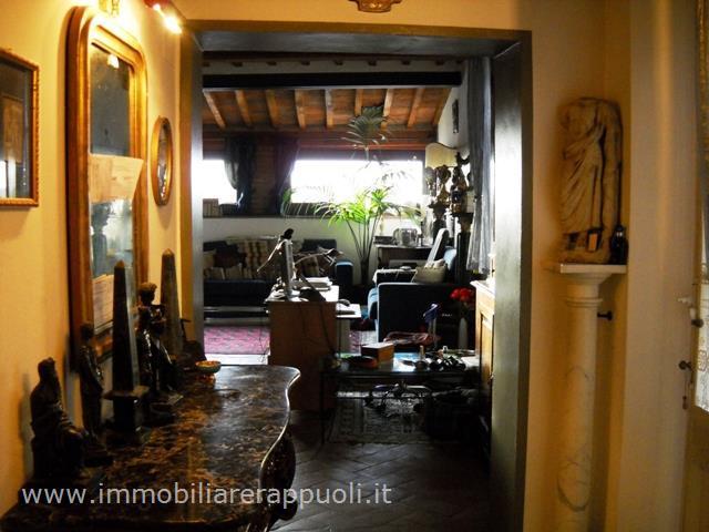 Appartamento in  Vendita  a Torrita di Siena   65 vani  145 mq  foto 9
