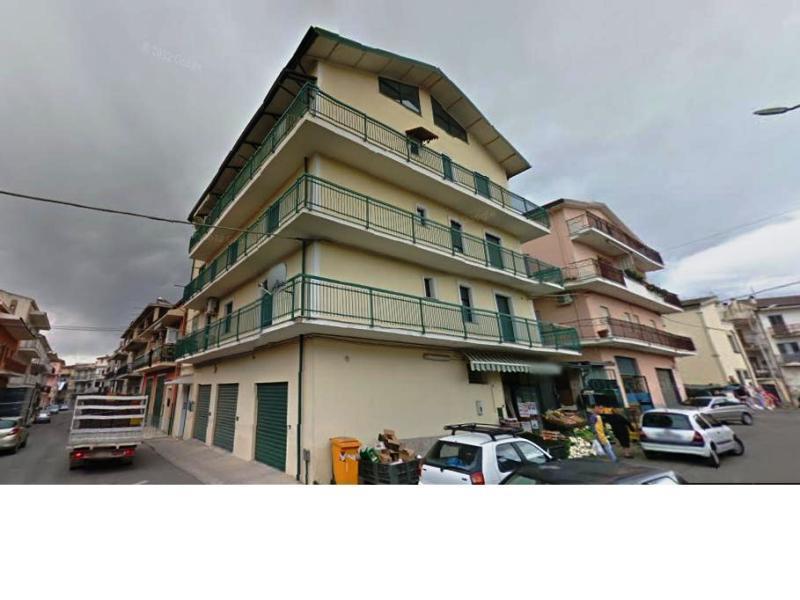 Appartamento in  Vendita  a Cassano allo Ionio   5 vani  98 mq  foto 1