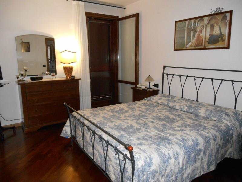 Appartamento in  Vendita  a Prato   quadrilocale   85 mq  foto 6