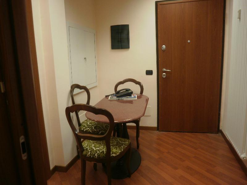 Appartamento in  Vendita  a Milano zona Centro Storico  bilocale   55 mq  foto 4