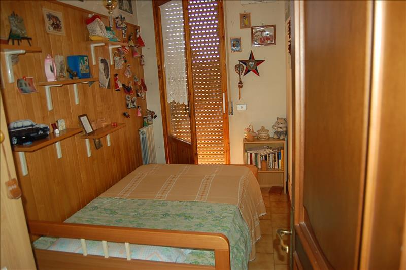 In appartamento in  Vendita  a Castiglione del Lago   6 vani  115 mq  foto 2
