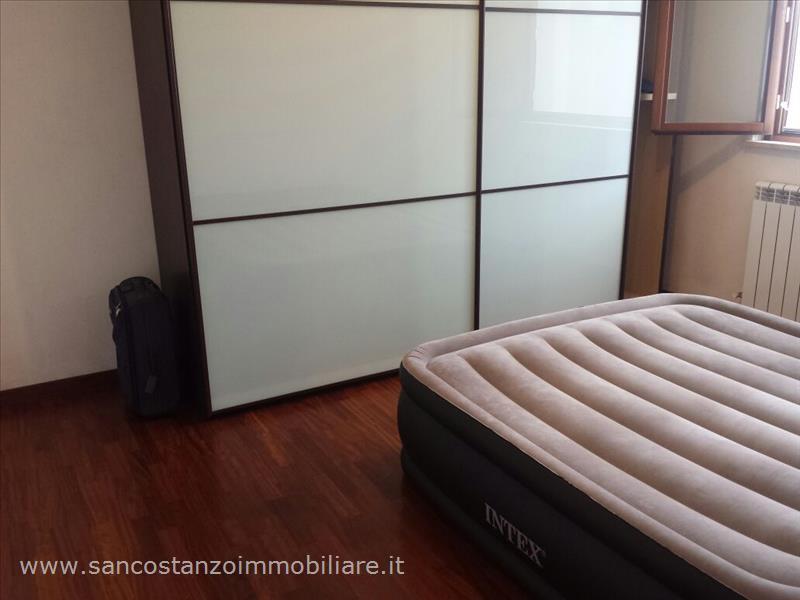 Appartamento in  Affitto  a Perugia   trilocale   70 mq  foto 3