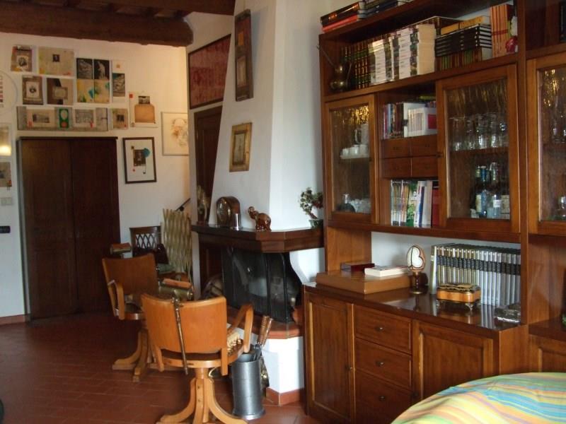 Rustico in  Vendita  a Montale   7 vani  170 mq  foto 4