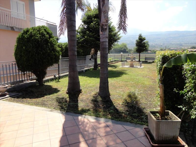 Appartamento in  Vendita  a Mascali   bilocale   60 mq  foto 2