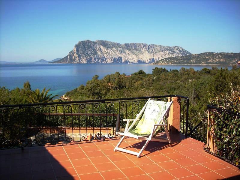 Villa in  Vendita  a San Teodoro   5 vani  100 mq  foto 5