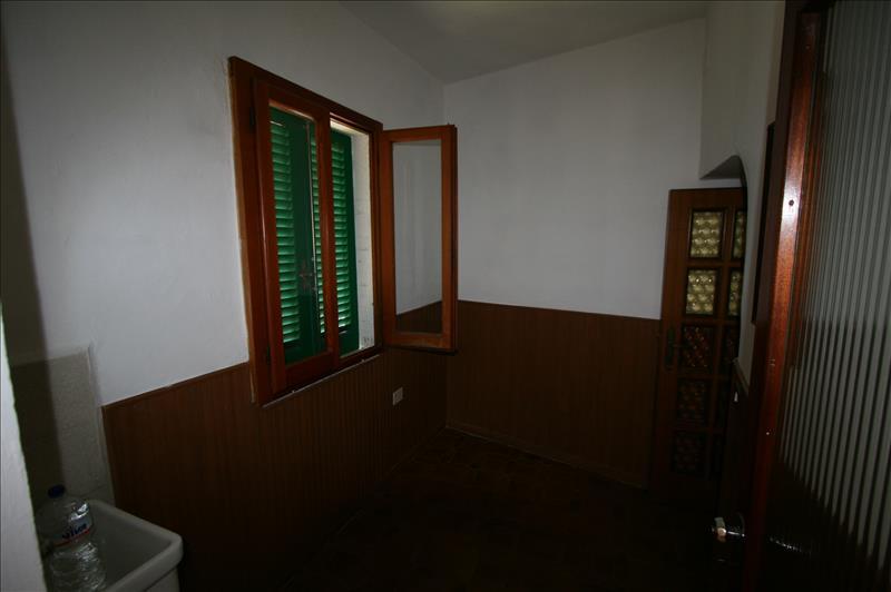 Appartamento in  Vendita  a Sinalunga    100 mq  foto 4