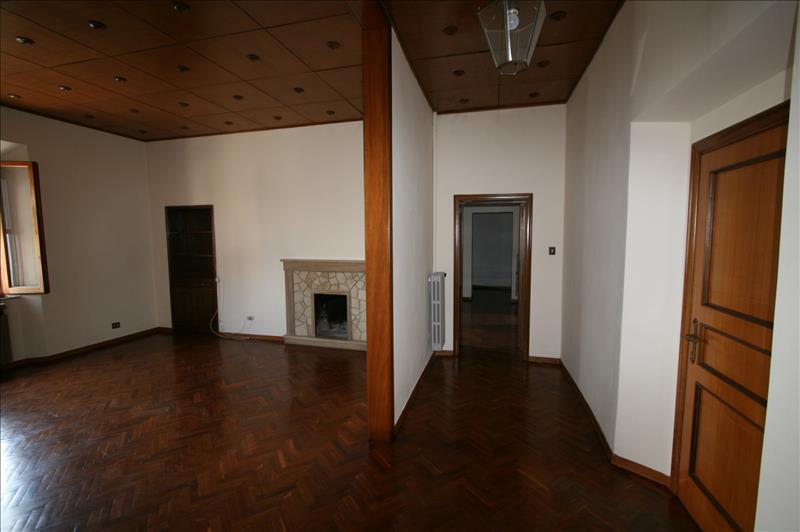 Appartamento in  Vendita  a Sinalunga    100 mq  foto 5