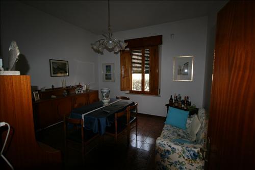 Casa singola in  Vendita  a Sinalunga    110 mq  foto 2