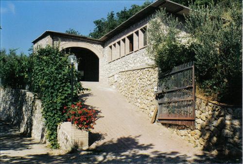 Villa in  Vendita  a Siena    175 mq  foto 5