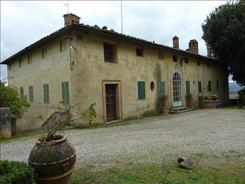 Villa in  Vendita  a Siena    500 mq  foto 2
