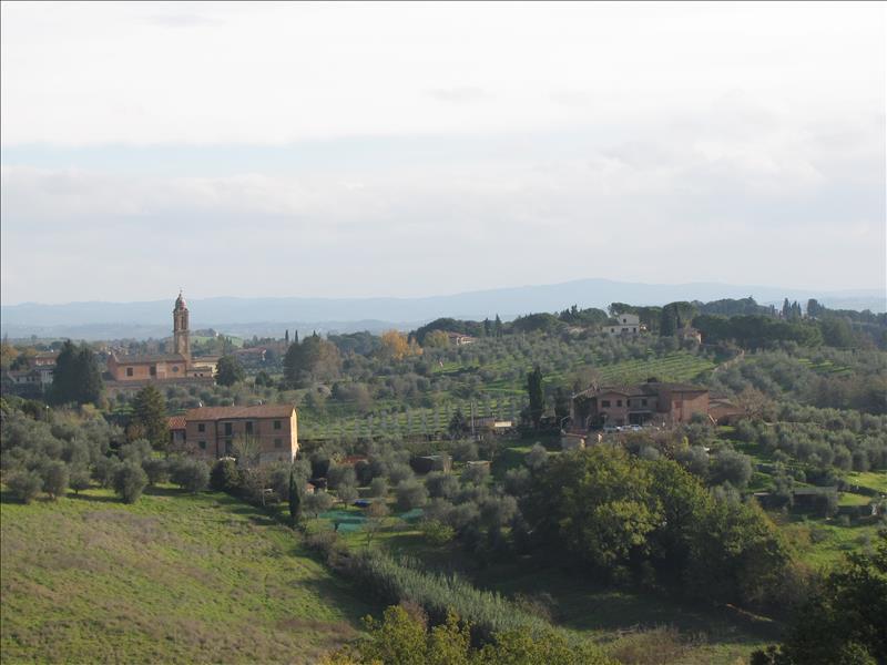 Appartamento in  Vendita  a Siena    220 mq  foto 2