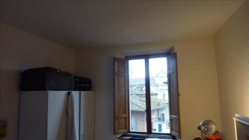 Appartamento in  Vendita  a Siena   6 vani  130 mq  foto 6