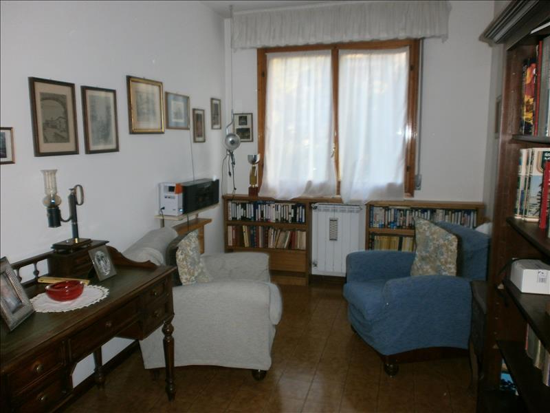 Appartamento in  Vendita  a Perugia   quadrilocale   115 mq  foto 2