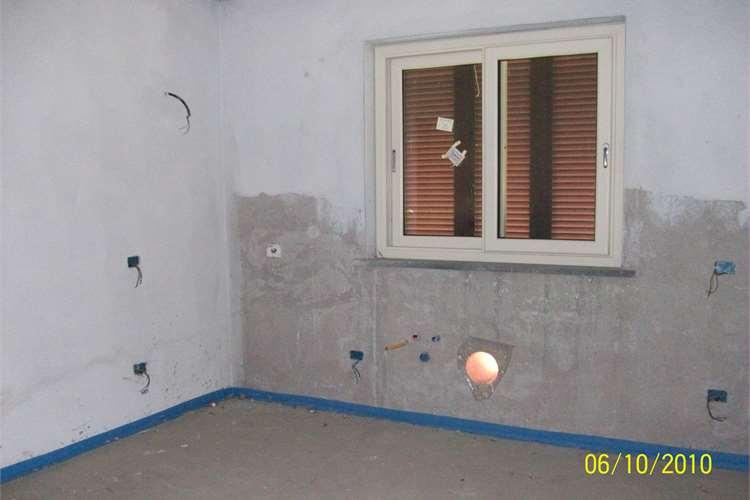 Porzione di villa in  Vendita  a Capannori    185 mq  foto 10
