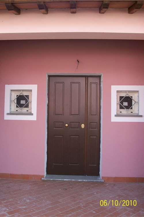 Porzione di villa in  Vendita  a Capannori    185 mq  foto 3