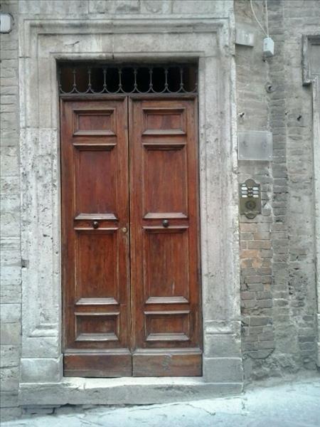 Locale commerciale in  Affitto  a Perugia   monolocale   50 mq  foto 2