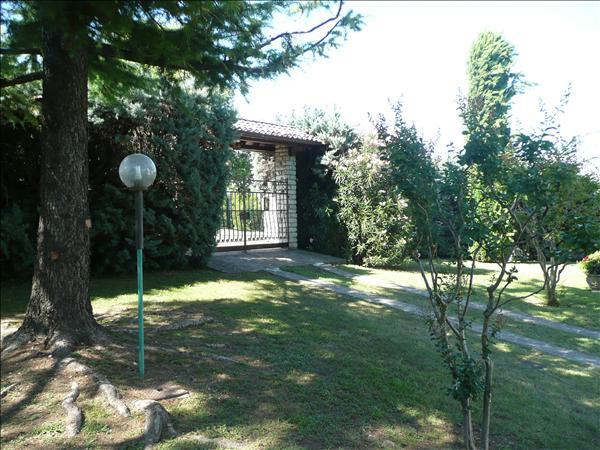 Villa in  Vendita  a Padenghe sul Garda    315 mq  foto 3