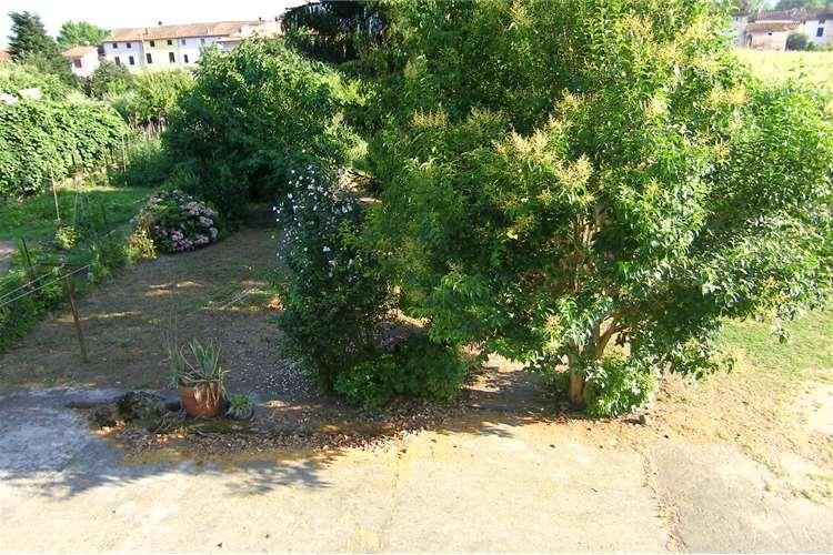 Casa singola in  Vendita  a Capannori    280 mq  foto 10