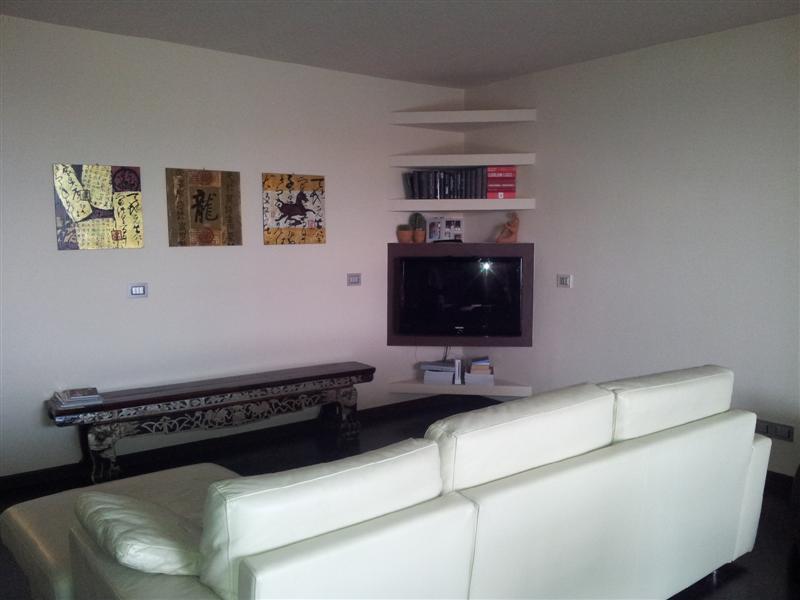 Appartamento in  Vendita  a Padenghe sul Garda    85 mq  foto 6