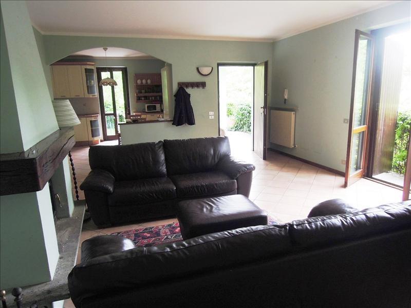Villa in  Vendita  a Gazzola    270 mq  foto 3
