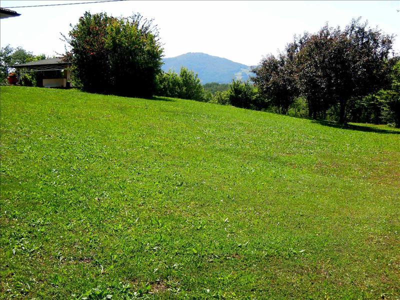 Villa in  Vendita  a Rivergaro    200 mq  foto 2