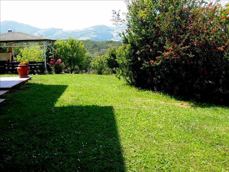 Villa in  Vendita  a Rivergaro    200 mq  foto 5