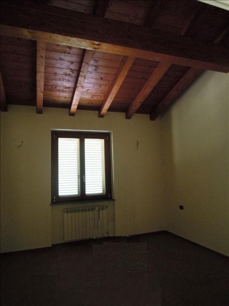 Casa bifamiliare in  Vendita  a Gazzola    200 mq  foto 3
