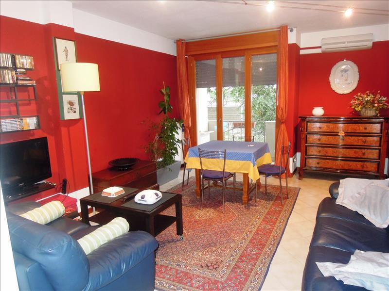 Appartamento in  Vendita  a Travo   trilocale   85 mq  foto 2