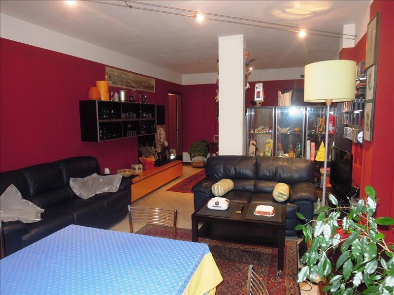 Appartamento in  Vendita  a Travo   trilocale   85 mq  foto 4