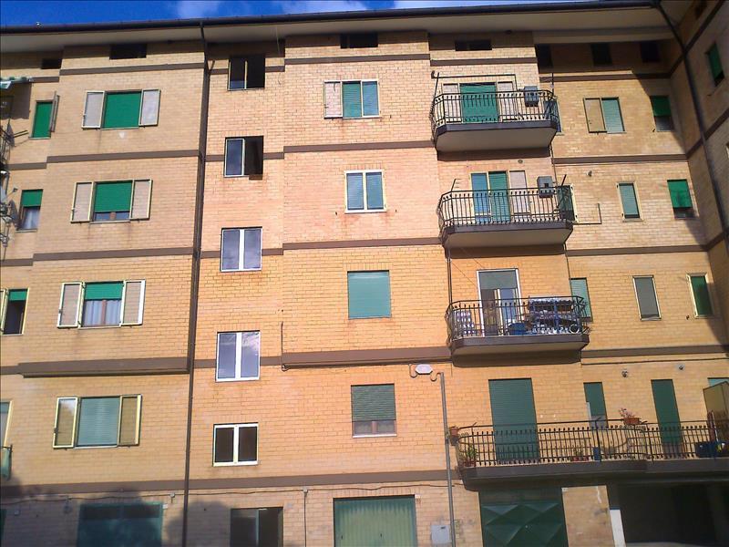 Appartamento in  Vendita  a Picerno   5 vani  120 mq  foto 1