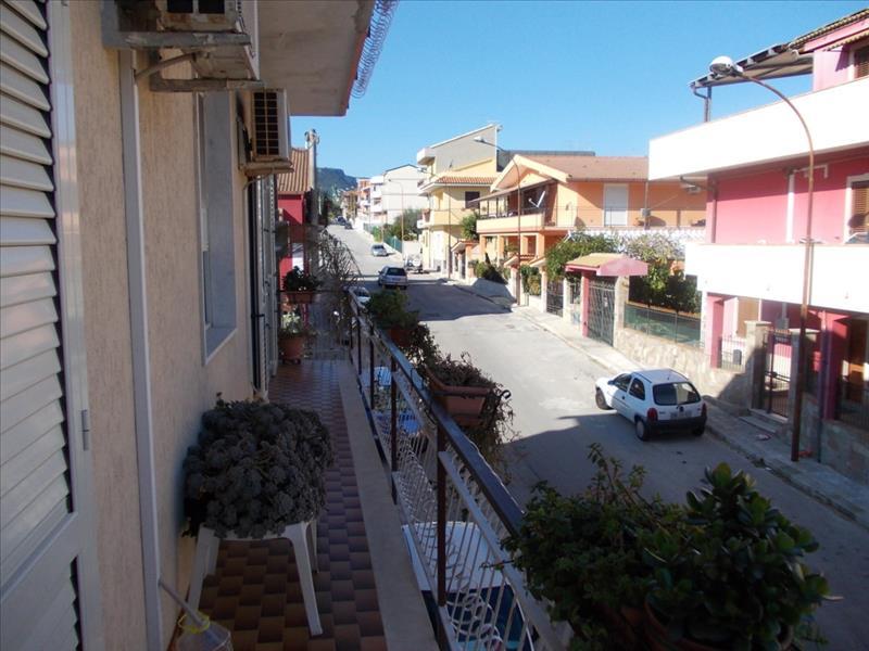 Bilocale in  Vendita  a Priolo Gargallo   6 vani  115 mq  foto 3