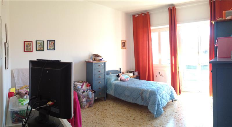 Appartamento in  Affitto  a Roma   5 vani  120 mq  foto 2