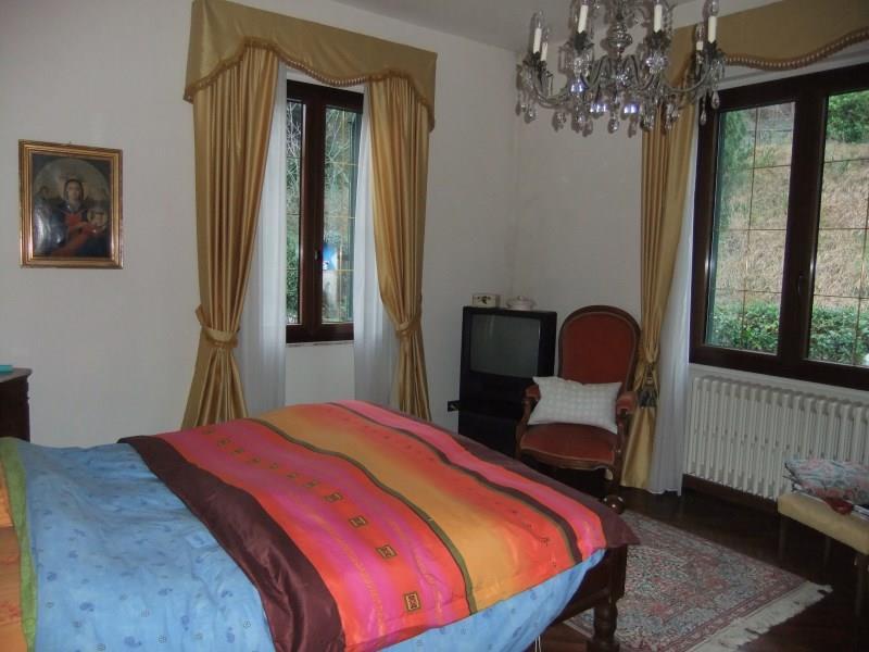 Casa singola in  Vendita  a Vaiano   7 vani  190 mq  foto 4