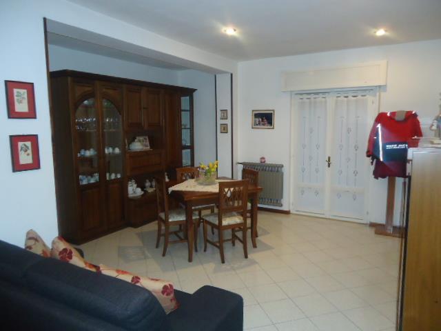 Appartamento in  Vendita  a Casalmaggiore   quadrilocale   110 mq  foto 4