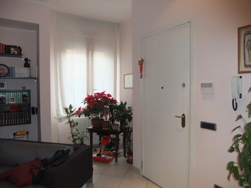 Appartamento in  Vendita  a Prato   5 vani  115 mq  foto 1