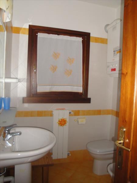 Villetta a schiera in  Vendita  a Santa Teresa Gallura   trilocale   60 mq  foto 3