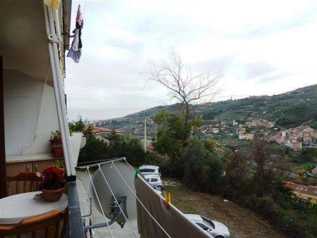 Appartamento in  Vendita  a Imperia   trilocale   75 mq  foto 10