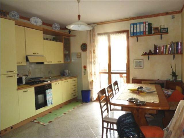 Appartamento in  Vendita  a Imperia   trilocale   75 mq  foto 7