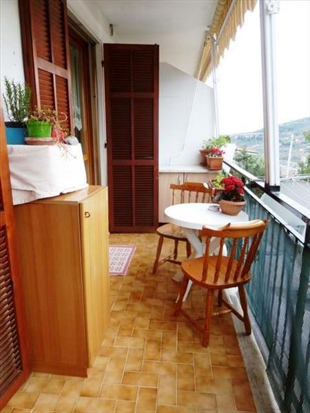 Appartamento in  Vendita  a Imperia   trilocale   75 mq  foto 9