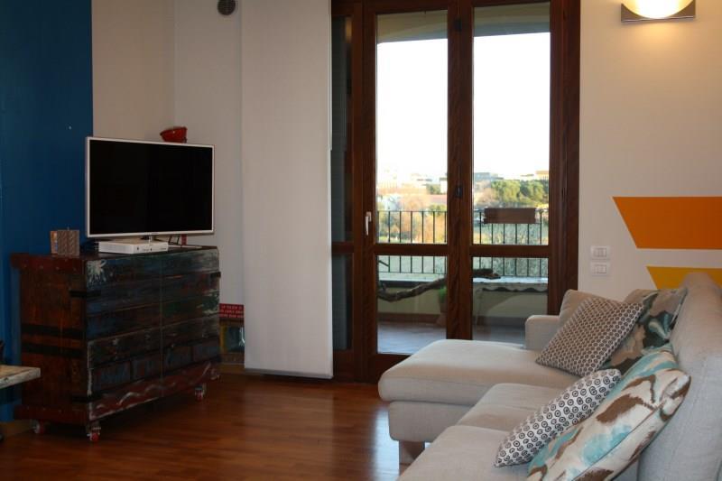 Appartamento in  Vendita  a Prato   trilocale   75 mq  foto 4