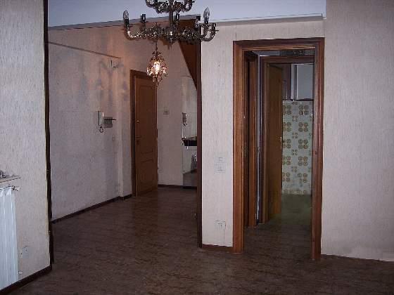 Appartamento in  Affitto  a Grottaferrata   5 vani  130 mq  foto 2